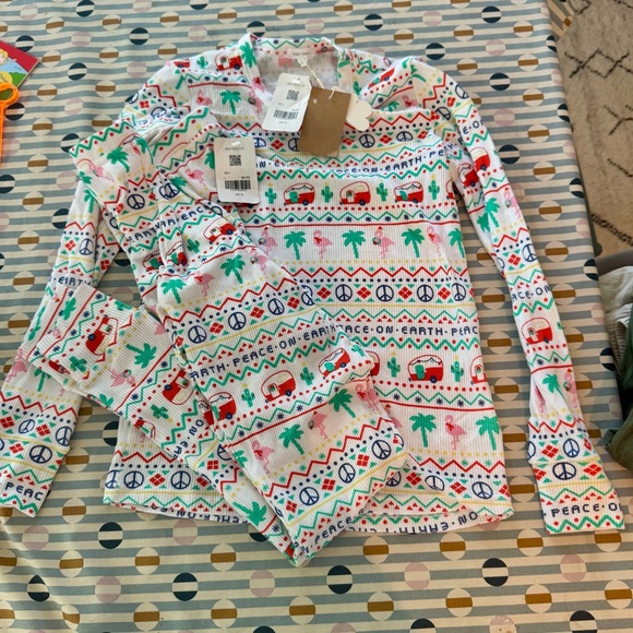 Angel Dear Festive Pattern Pajama Set - Multicolor - Picture 4 of 4